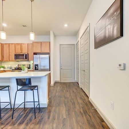 Fancy Apt Downtown. Pool. Gym. Lounge. Pet Ok Houston Exterior foto