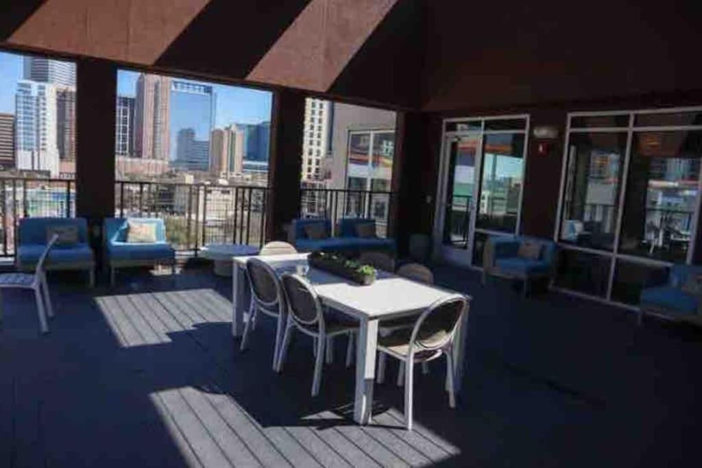 Fancy Apt Downtown. Pool. Gym. Lounge. Pet Ok Houston Exterior foto