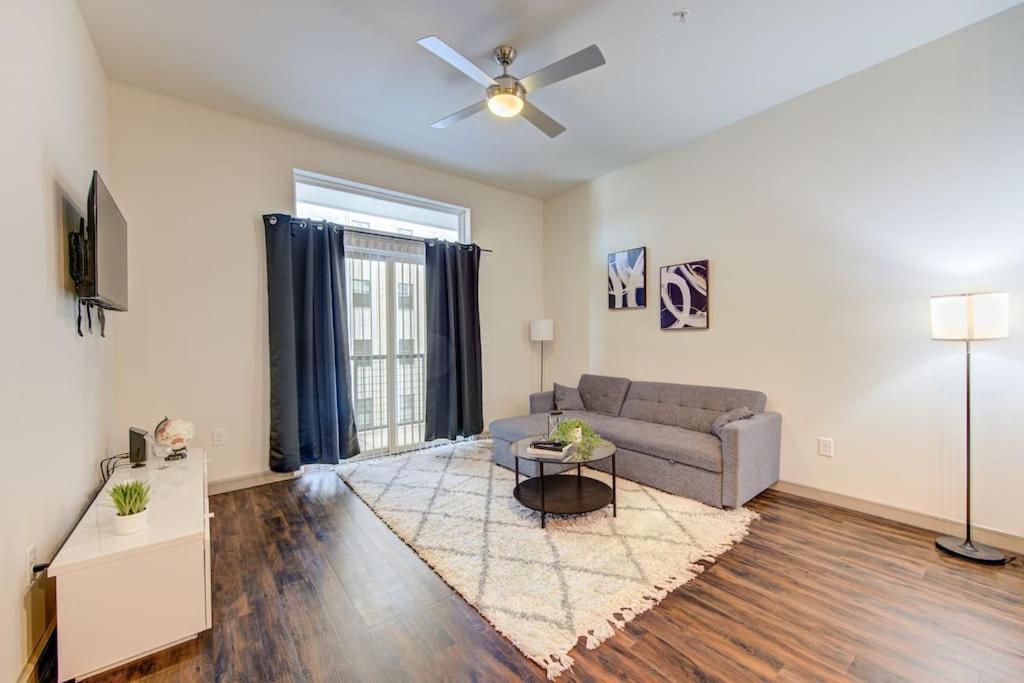 Fancy Apt Downtown. Pool. Gym. Lounge. Pet Ok Houston Exterior foto
